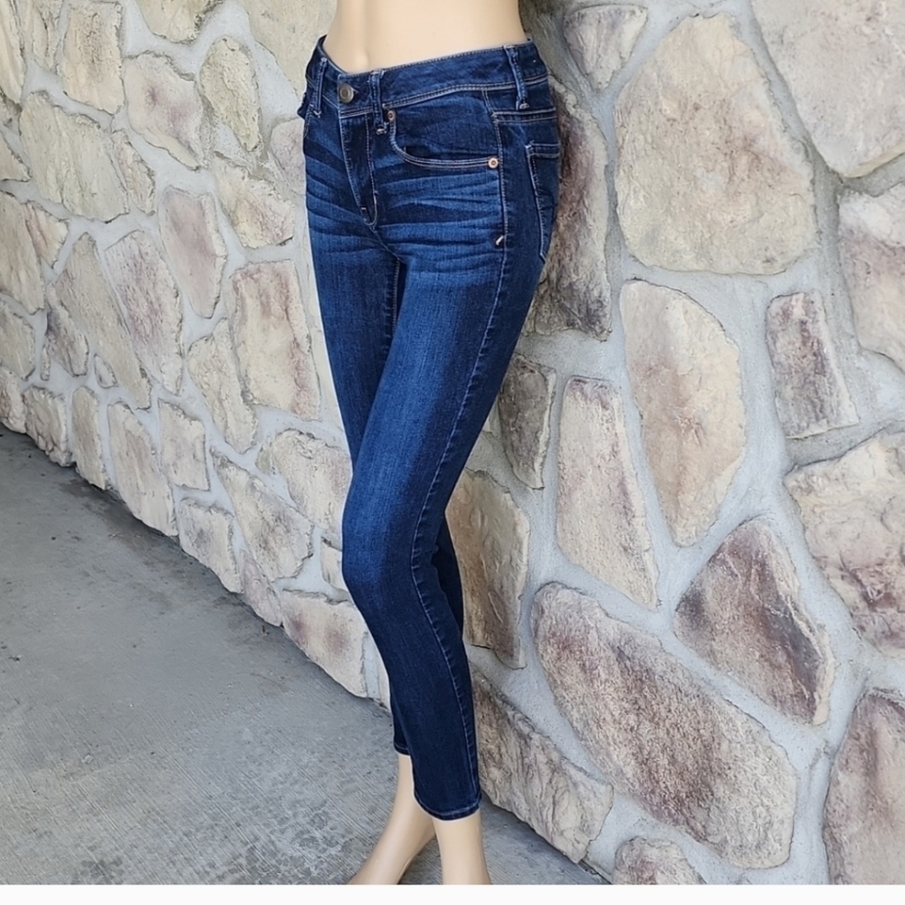 AMERICAN EAGLE ZIP FRONT SUPER SKINNY JEANS DARK WASH SIZE 00 hp🔥🔥🔥 - Picture 2 of 10
